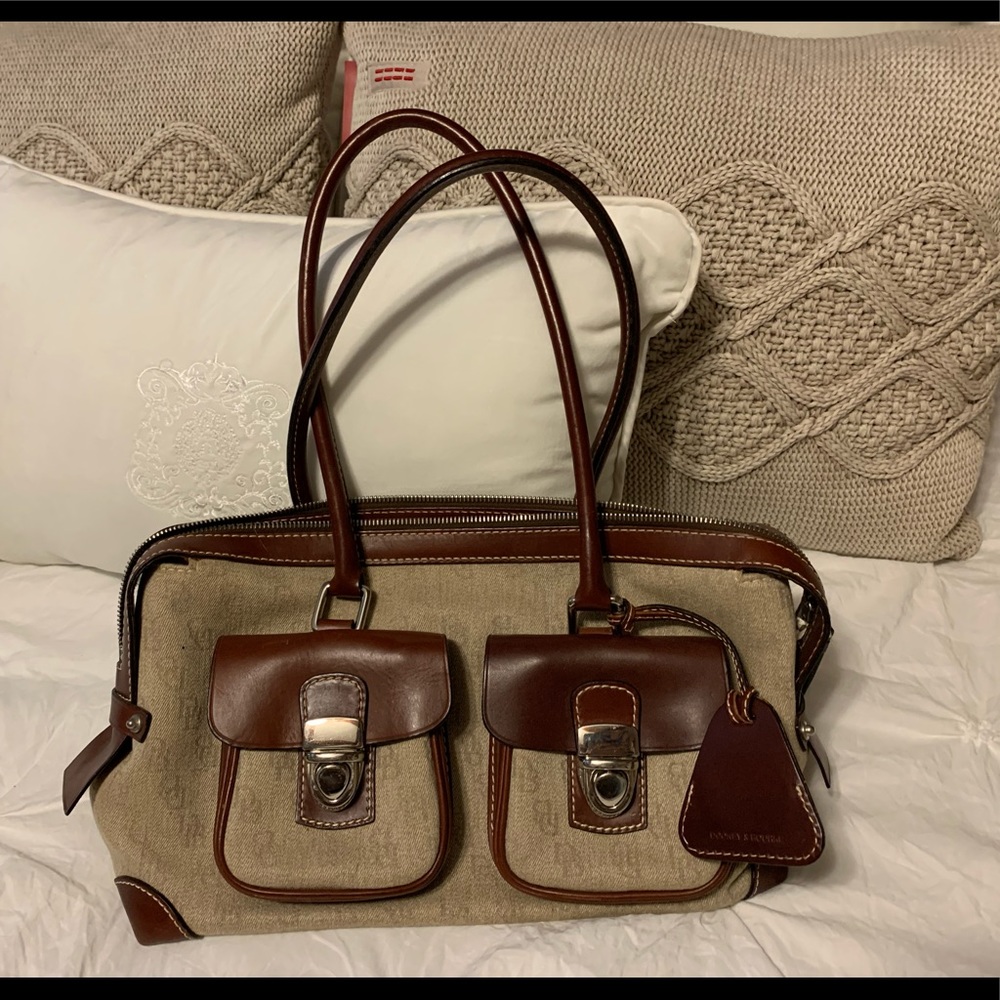 Dooney and Bourke purse